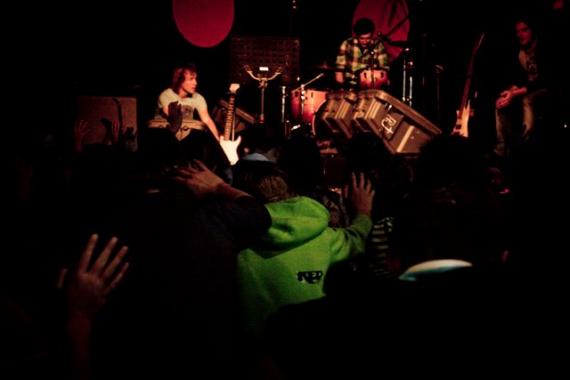 Glaskas GIG by Mez'o